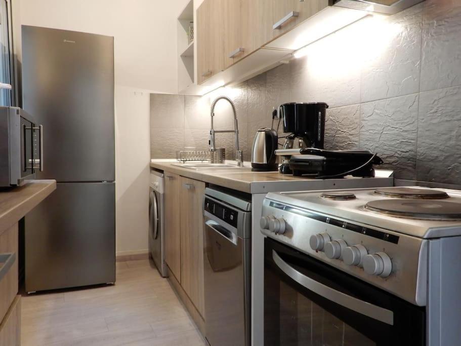 A-07! 2' Walk 2 Acropolis Museum! 2Br-Sunny Terrace! Extra Fees For 2Nd Room Athens Exterior photo